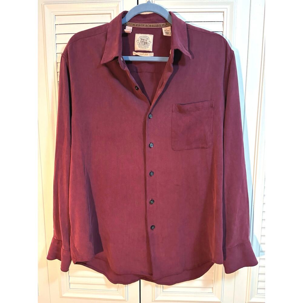 PUSSER’s VTG West Indies 100% Silk Button Down Shirt L in Sand-washed Crimson